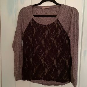 Olivia Moon grey scoopneck raglan top with black lace front Small
